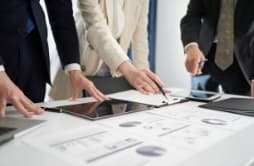 リツアンSTCの「小さなCEO」制度とは?フリーランスの法人化を支援する新しい働き方